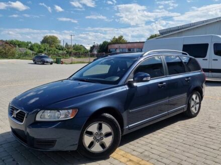 Вольво V50 2010 у Коломые на Automoto.ua Синій Вольво V50, об'ємом двигуна 1.6 л та пробігом 275 тис. км за 7500 $, фото 1 на Automoto.ua