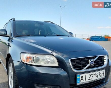 Синий Вольво В50, объемом двигателя 1.56 л и пробегом 253 тыс. км за 7200 $, фото 1 на Automoto.ua