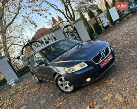 Синий Вольво В50, объемом двигателя 1.6 л и пробегом 234 тыс. км за 8300 $, фото 1 на Automoto.ua