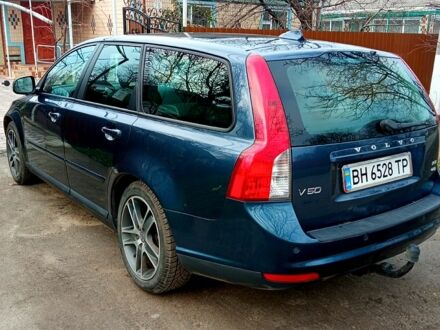 Синій Вольво V50, об'ємом двигуна 1.6 л та пробігом 226 тис. км за 6900 $, фото 1 на Automoto.ua