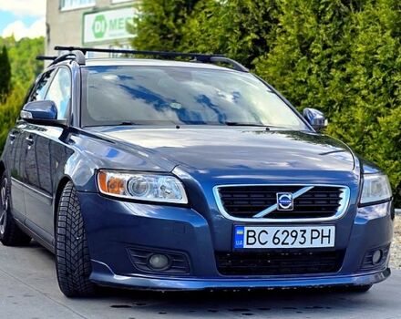 Синий Вольво В50, объемом двигателя 1.6 л и пробегом 290 тыс. км за 6700 $, фото 1 на Automoto.ua
