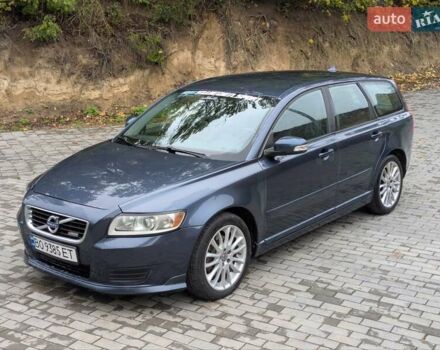 Синий Вольво В50, объемом двигателя 2.5 л и пробегом 235 тыс. км за 7900 $, фото 1 на Automoto.ua