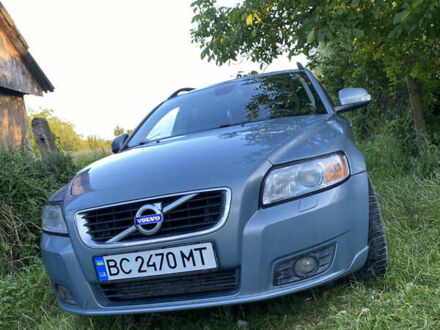 Вольво В50 2011 в Дрогобыче на Automoto.ua Синий Вольво В50, объемом двигателя 1.6 л и пробегом 557 тыс. км за 6400 $, фото 1 на Automoto.ua