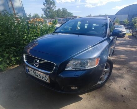 Синій Вольво V50, об'ємом двигуна 1.6 л та пробігом 294 тис. км за 7800 $, фото 1 на Automoto.ua