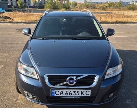 Синий Вольво В50, объемом двигателя 1.6 л и пробегом 154 тыс. км за 8900 $, фото 1 на Automoto.ua