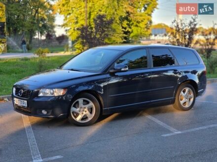 Синий Вольво В50, объемом двигателя 2 л и пробегом 184 тыс. км за 10700 $, фото 1 на Automoto.ua