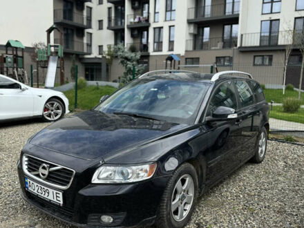 Вольво V50 2012 у Тячеве на Automoto.ua Синій Вольво V50, об'ємом двигуна 1.6 л та пробігом 179 тис. км за 7100 $, фото 1 на Automoto.ua