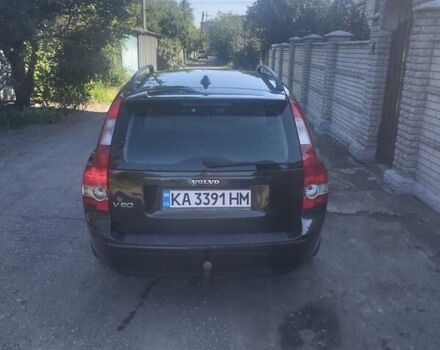 Зеленый Вольво В50, объемом двигателя 2 л и пробегом 350 тыс. км за 6500 $, фото 5 на Automoto.ua