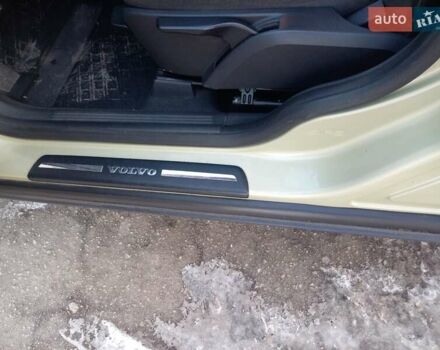 Зеленый Вольво В50, объемом двигателя 2.4 л и пробегом 332 тыс. км за 6900 $, фото 10 на Automoto.ua