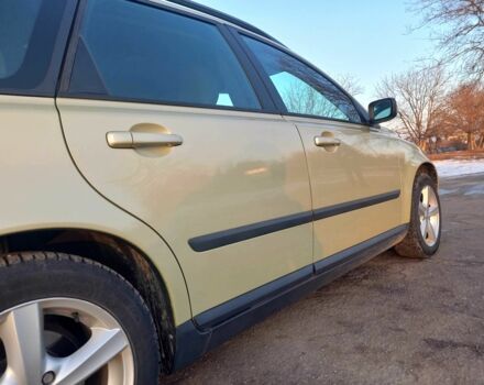 Зеленый Вольво В50, объемом двигателя 2.4 л и пробегом 332 тыс. км за 6000 $, фото 11 на Automoto.ua