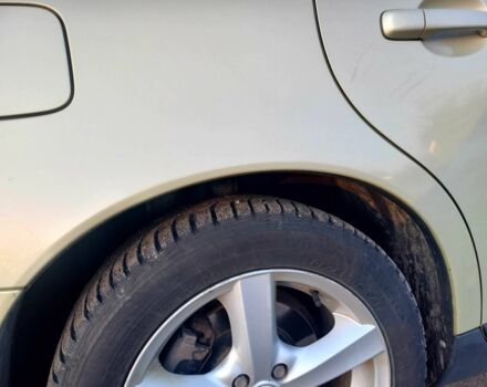 Зеленый Вольво В50, объемом двигателя 2.4 л и пробегом 332 тыс. км за 6000 $, фото 10 на Automoto.ua