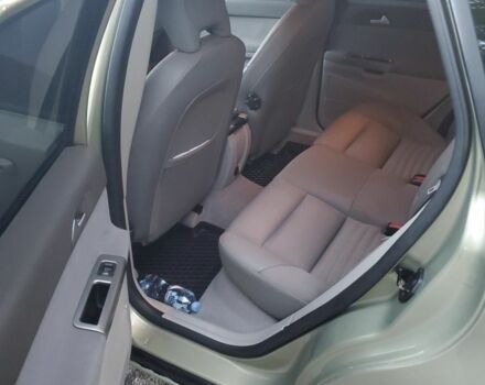 Зелений Вольво V50, об'ємом двигуна 1.6 л та пробігом 253 тис. км за 6099 $, фото 5 на Automoto.ua