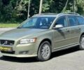 Зеленый Вольво В50, объемом двигателя 2.5 л и пробегом 180 тыс. км за 8000 $, фото 2 на Automoto.ua