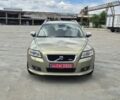 Зеленый Вольво В50, объемом двигателя 2.5 л и пробегом 180 тыс. км за 9999 $, фото 1 на Automoto.ua