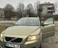 Зелений Вольво V50, об'ємом двигуна 1.6 л та пробігом 273 тис. км за 7000 $, фото 1 на Automoto.ua