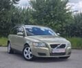 Зелений Вольво V50, об'ємом двигуна 2 л та пробігом 311 тис. км за 4799 $, фото 1 на Automoto.ua