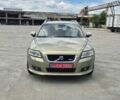 Зеленый Вольво В50, объемом двигателя 2.5 л и пробегом 180 тыс. км за 7999 $, фото 1 на Automoto.ua