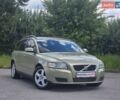Зеленый Вольво В50, объемом двигателя 2 л и пробегом 311 тыс. км за 4799 $, фото 1 на Automoto.ua