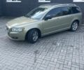 Зелений Вольво V50, об'ємом двигуна 1.6 л та пробігом 272 тис. км за 6000 $, фото 1 на Automoto.ua