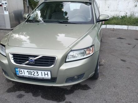 Вольво V50 2007 у Києві на Automoto.ua Зелений Вольво V50, об'ємом двигуна 1.6 л та пробігом 253 тис. км за 6699 $, фото 1 на Automoto.ua