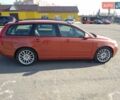 Оранжевый Вольво В50, объемом двигателя 2 л и пробегом 345 тыс. км за 8400 $, фото 3 на Automoto.ua