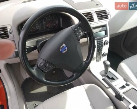 Оранжевый Вольво В50, объемом двигателя 2 л и пробегом 345 тыс. км за 8400 $, фото 17 на Automoto.ua