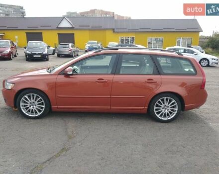Оранжевый Вольво В50, объемом двигателя 2 л и пробегом 345 тыс. км за 8400 $, фото 29 на Automoto.ua