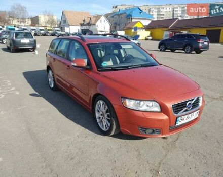 Оранжевый Вольво В50, объемом двигателя 2 л и пробегом 345 тыс. км за 8400 $, фото 7 на Automoto.ua