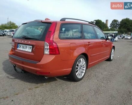 Оранжевый Вольво В50, объемом двигателя 2 л и пробегом 345 тыс. км за 8400 $, фото 12 на Automoto.ua