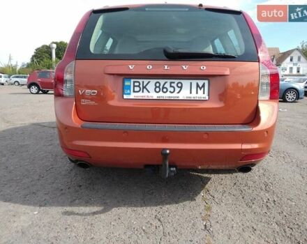 Оранжевый Вольво В50, объемом двигателя 2 л и пробегом 345 тыс. км за 8400 $, фото 11 на Automoto.ua