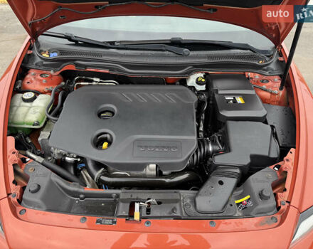 Оранжевый Вольво В50, объемом двигателя 1.6 л и пробегом 165 тыс. км за 8900 $, фото 28 на Automoto.ua