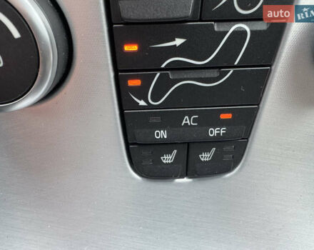 Оранжевый Вольво В50, объемом двигателя 1.6 л и пробегом 165 тыс. км за 8900 $, фото 31 на Automoto.ua