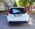 Белый Вольво B60, объемом двигателя 2 л и пробегом 270 тыс. км за 12496 $, фото 5 на Automoto.ua