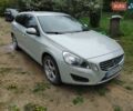 Белый Вольво B60, объемом двигателя 1.98 л и пробегом 211 тыс. км за 11000 $, фото 1 на Automoto.ua