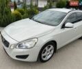 Белый Вольво B60, объемом двигателя 1.98 л и пробегом 390 тыс. км за 8750 $, фото 19 на Automoto.ua