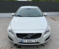 Белый Вольво B60, объемом двигателя 1.98 л и пробегом 390 тыс. км за 8740 $, фото 5 на Automoto.ua