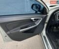 Белый Вольво B60, объемом двигателя 1.98 л и пробегом 390 тыс. км за 8750 $, фото 15 на Automoto.ua