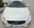 Белый Вольво B60, объемом двигателя 1.98 л и пробегом 390 тыс. км за 8750 $, фото 21 на Automoto.ua