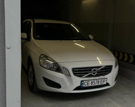 Белый Вольво B60, объемом двигателя 2 л и пробегом 302 тыс. км за 10200 $, фото 35 на Automoto.ua