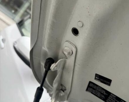 Білий Вольво B60, об'ємом двигуна 2.4 л та пробігом 200 тис. км за 10650 $, фото 29 на Automoto.ua