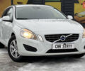 Белый Вольво B60, объемом двигателя 2.4 л и пробегом 203 тыс. км за 12600 $, фото 21 на Automoto.ua