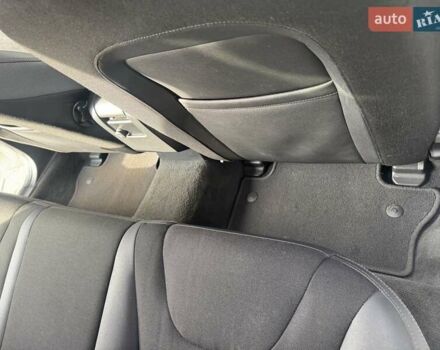 Білий Вольво B60, об'ємом двигуна 2.4 л та пробігом 200 тис. км за 10650 $, фото 43 на Automoto.ua