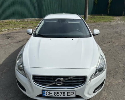 Белый Вольво B60, объемом двигателя 2 л и пробегом 302 тыс. км за 9200 $, фото 7 на Automoto.ua