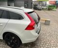 Белый Вольво B60, объемом двигателя 1.98 л и пробегом 390 тыс. км за 8750 $, фото 29 на Automoto.ua