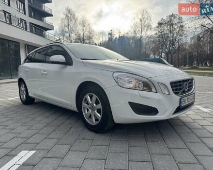 Білий Вольво B60, об'ємом двигуна 2.4 л та пробігом 200 тис. км за 10650 $, фото 12 на Automoto.ua