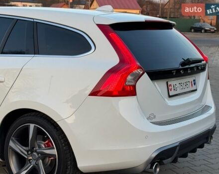 Белый Вольво B60, объемом двигателя 2 л и пробегом 265 тыс. км за 12650 $, фото 68 на Automoto.ua