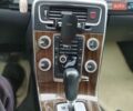 Белый Вольво B60, объемом двигателя 1.98 л и пробегом 211 тыс. км за 11000 $, фото 13 на Automoto.ua
