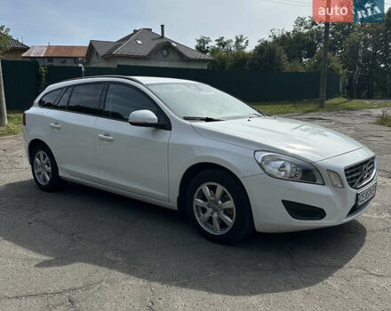 Белый Вольво B60, объемом двигателя 2 л и пробегом 302 тыс. км за 9200 $, фото 6 на Automoto.ua