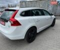 Белый Вольво B60, объемом двигателя 2.4 л и пробегом 160 тыс. км за 13900 $, фото 10 на Automoto.ua