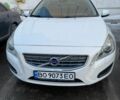 Белый Вольво B60, объемом двигателя 1.56 л и пробегом 198 тыс. км за 9900 $, фото 2 на Automoto.ua